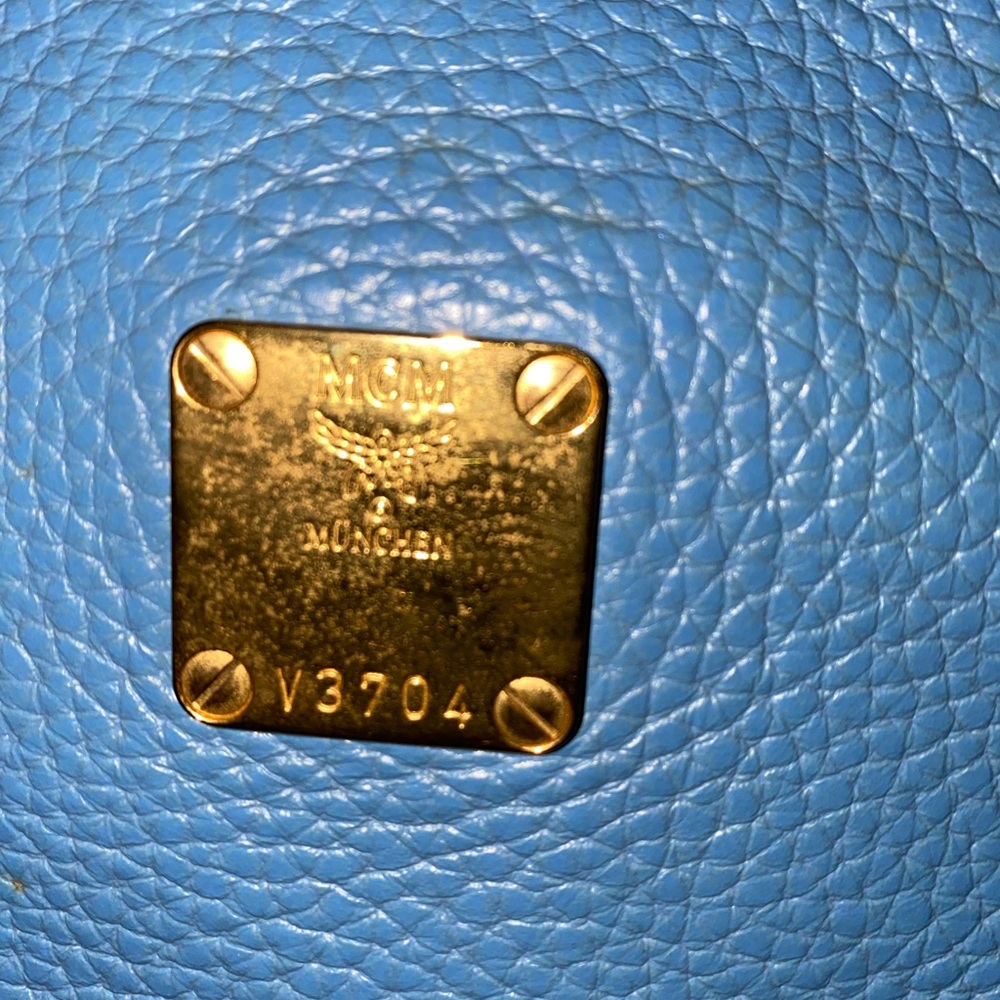 MCM mini bucket Blue Pebble Leather 2Way shoulder bag.  like new. - Picture 6 of 7